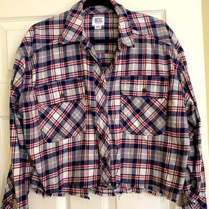 UO Urban Outfitters BDG Blue Red Cropped Plaid Flannel Long Sleeve Shirt Medium